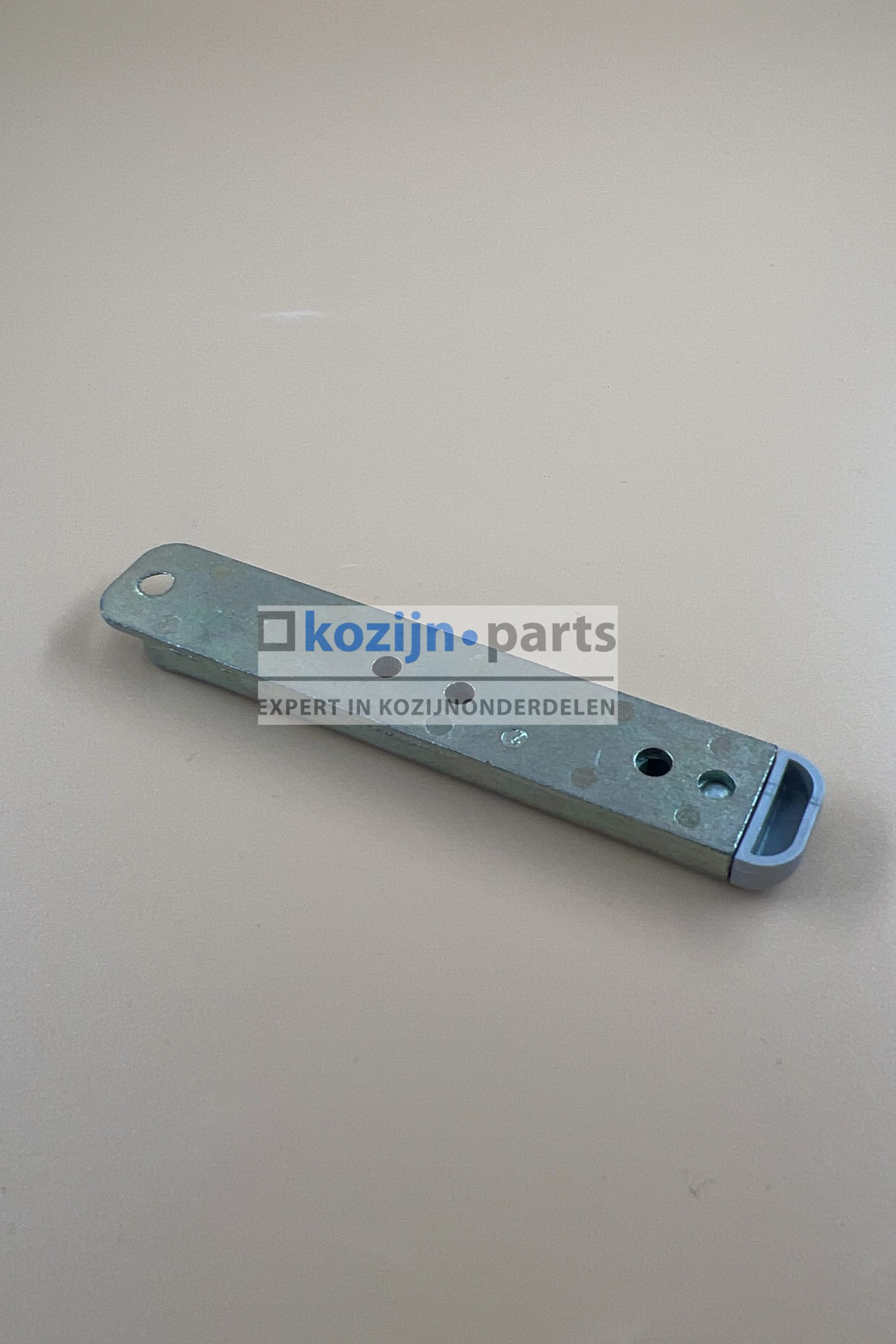 MACO kiepplaat vlak 17mm t.b.v. bijzetschaar/hulpschaar
