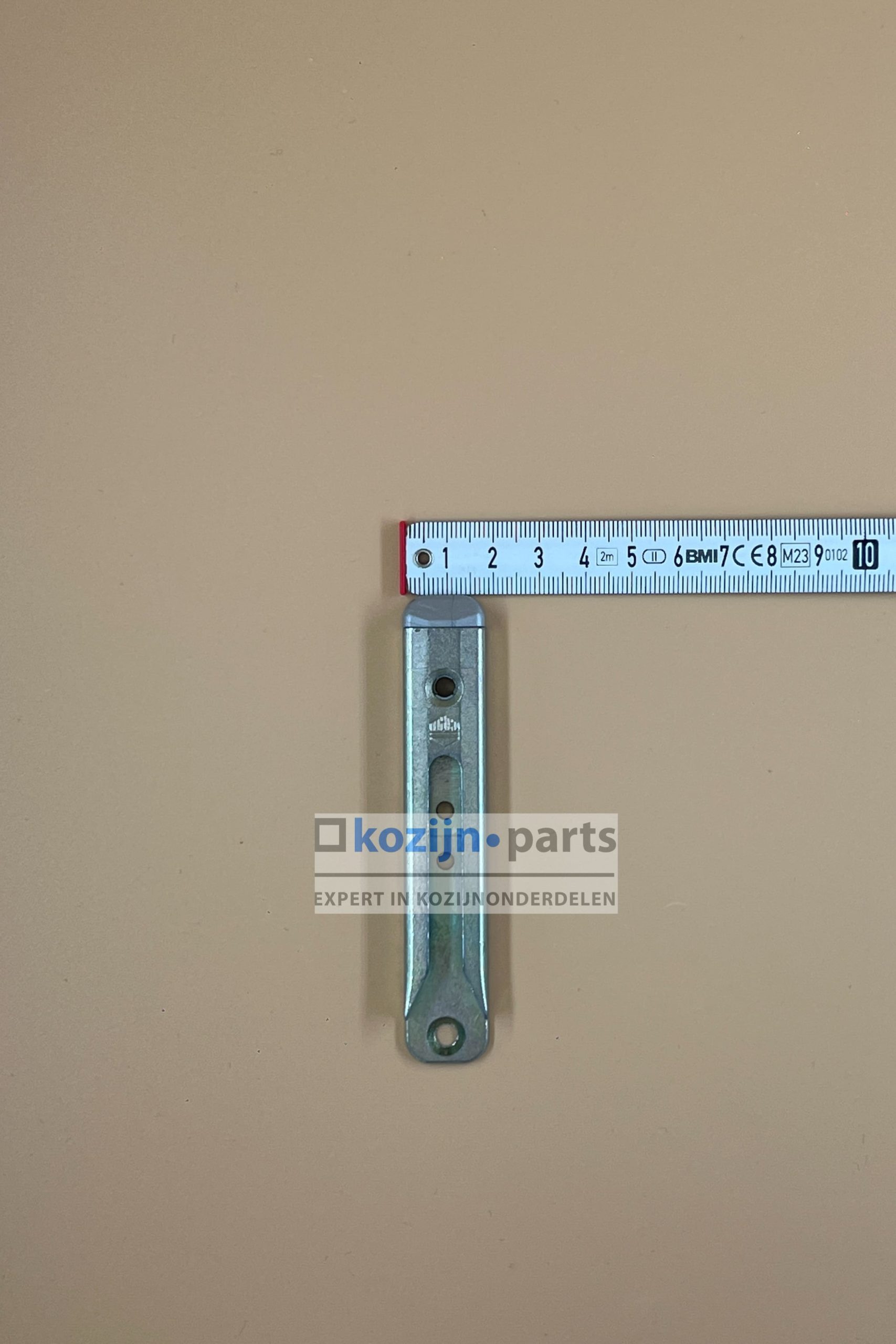 MACO kiepplaat vlak 17mm t.b.v. bijzetschaar/hulpschaar